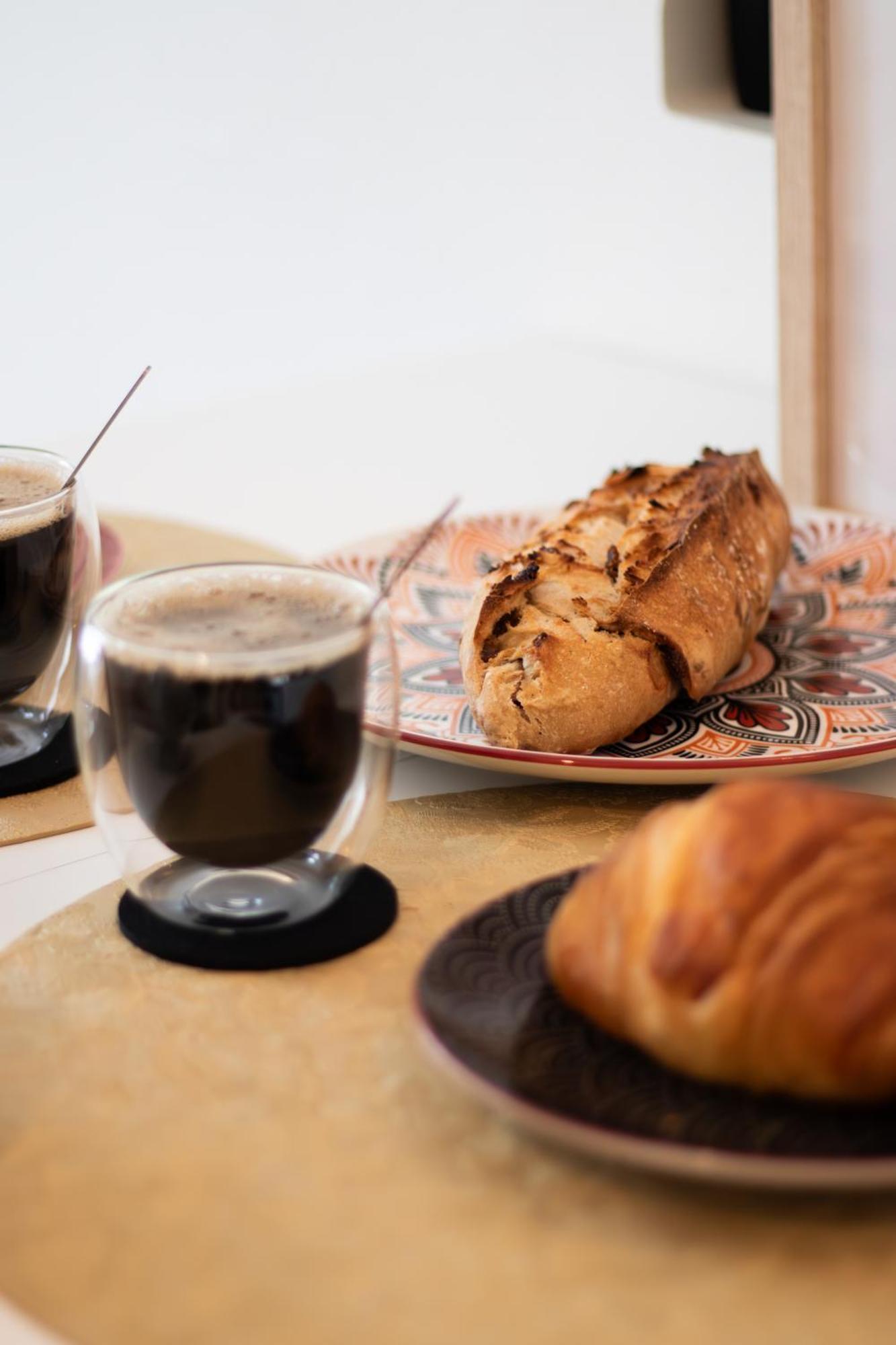 Le Boho Chic Studio Cosy Narbonne Bagian luar foto